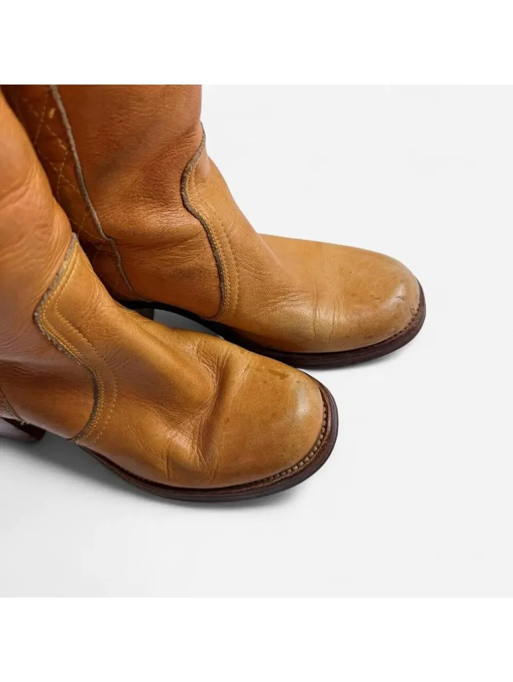 Frye 60s 70s Campus Boots Tall Stacked Heel Pull On in Cognac Brown Black Label